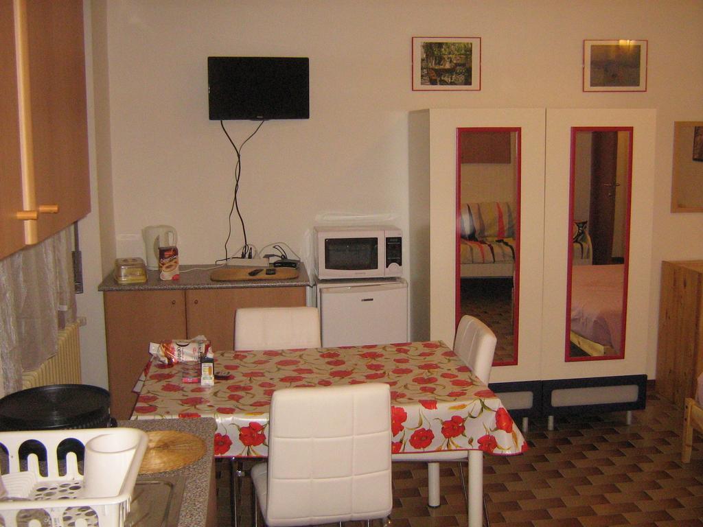 Apartament Flat In Milan 3 Pokój zdjęcie